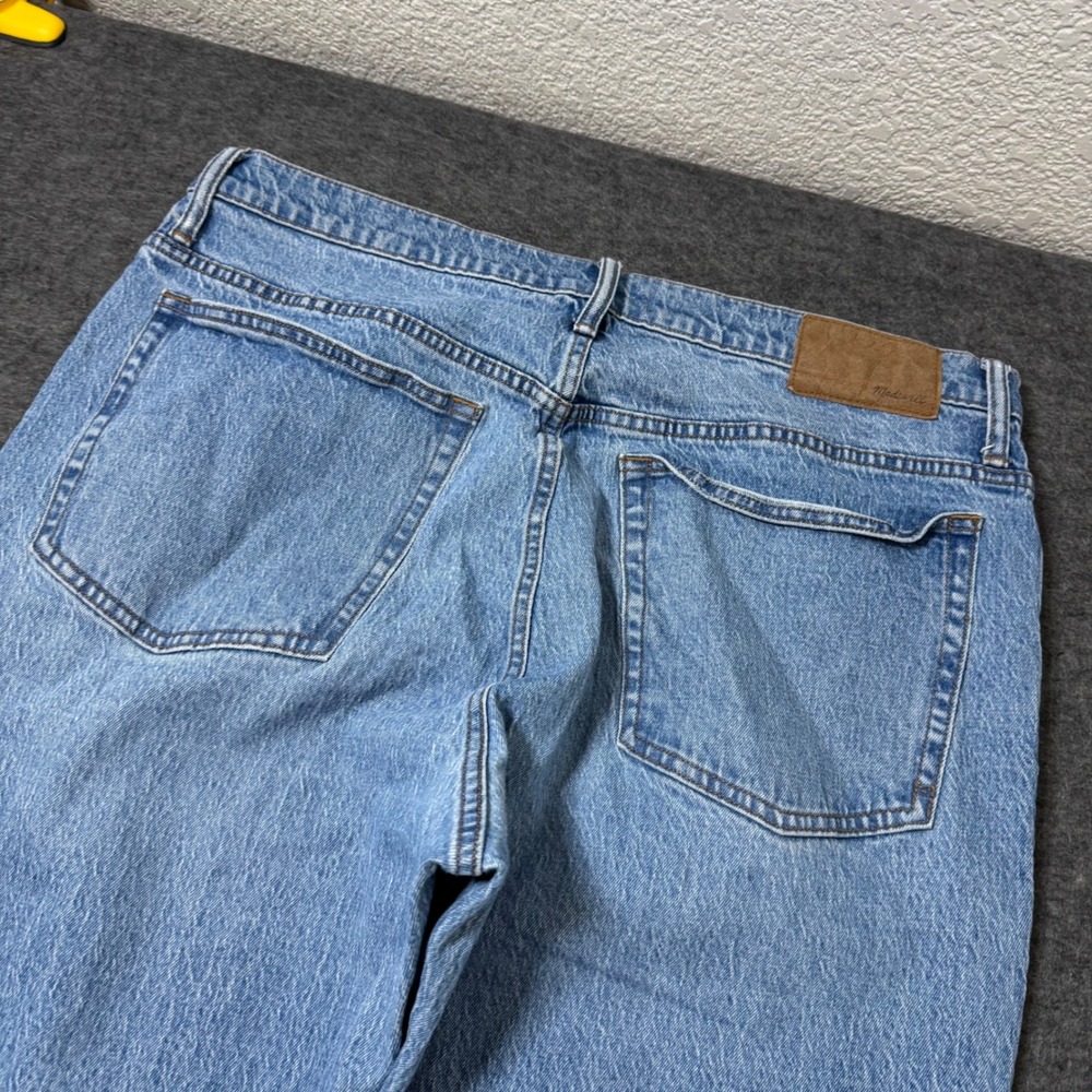 Madewell Athletic 1991 Straight Jeans Mens 36x30 (35x26) Light Wash Denim - Picture 7 of 11